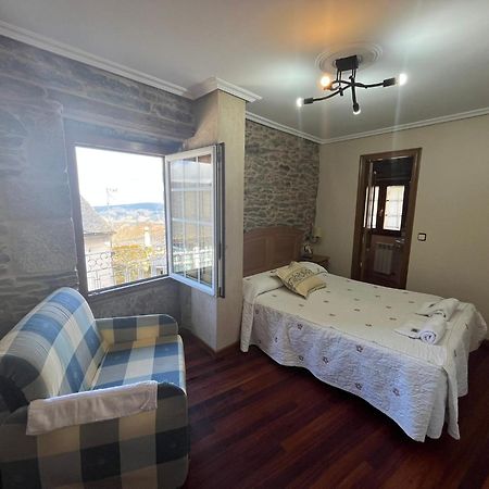Hotel Caldelas Sacra-Pension Rustica 3 Estrellas Castro Caldelas Luaran gambar